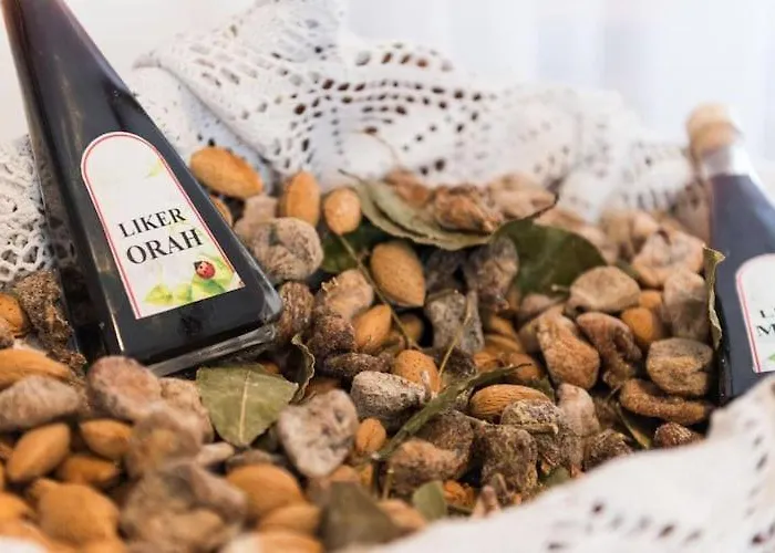 Kola - Double With Terrace 아파트